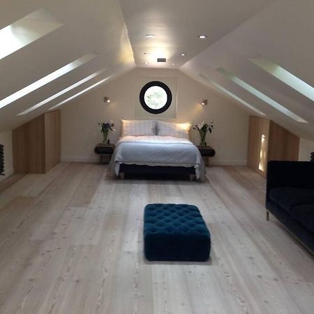 Luxury Coach House Next To Woodland In Knutsford Villa Екстериор снимка