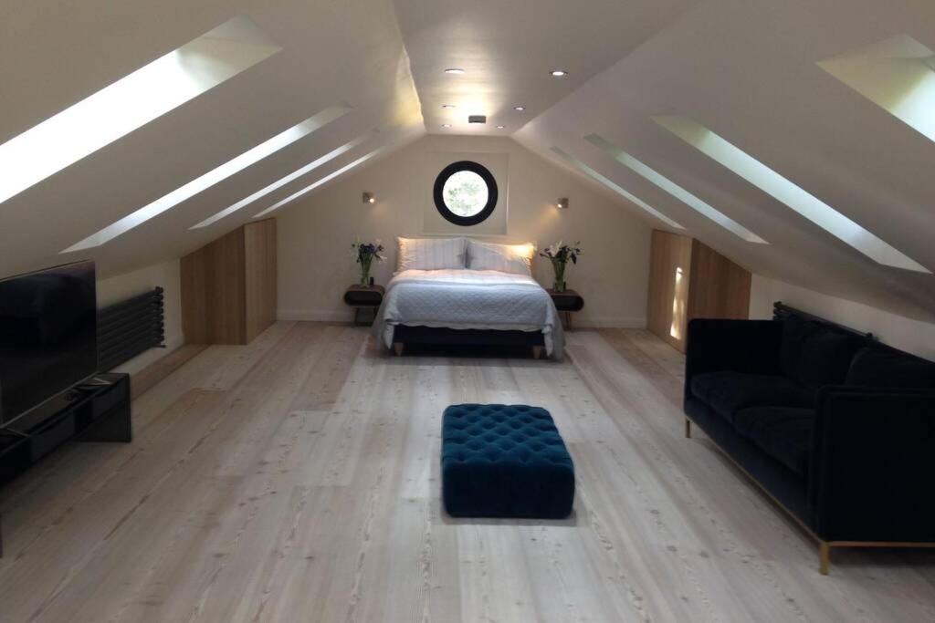 Luxury Coach House Next To Woodland In Knutsford Villa Екстериор снимка